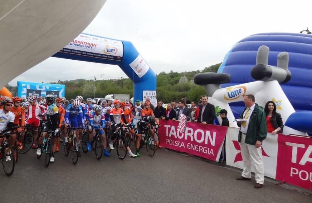 Pelotón s 200 cyklistami prebicykloval 28 mestami a obcami na strednom Považí