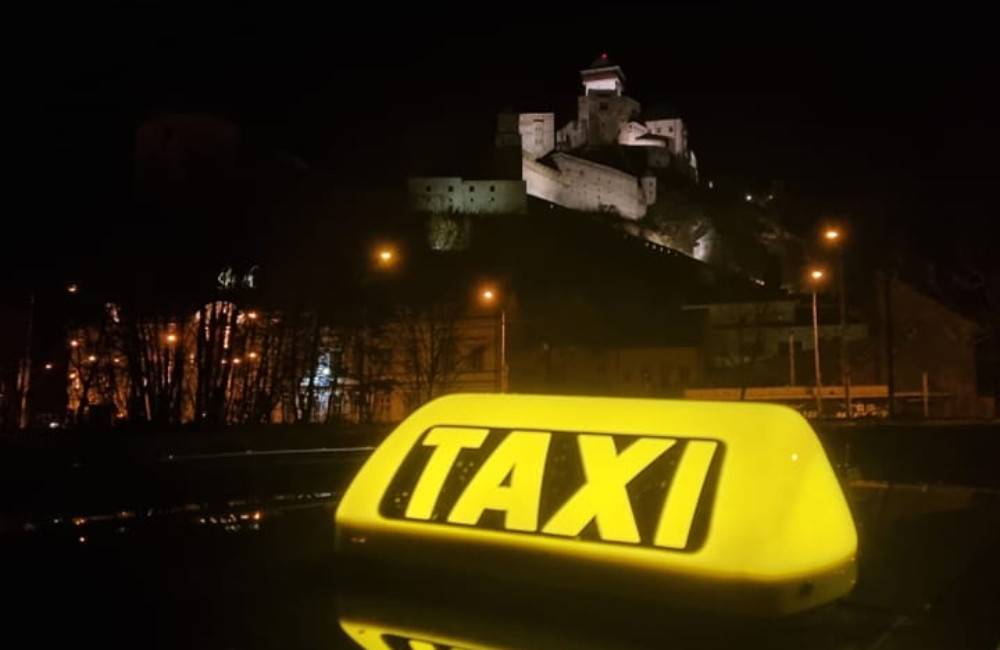 Obdivuhodný počin trenčianskych taxikárov a policajtov 