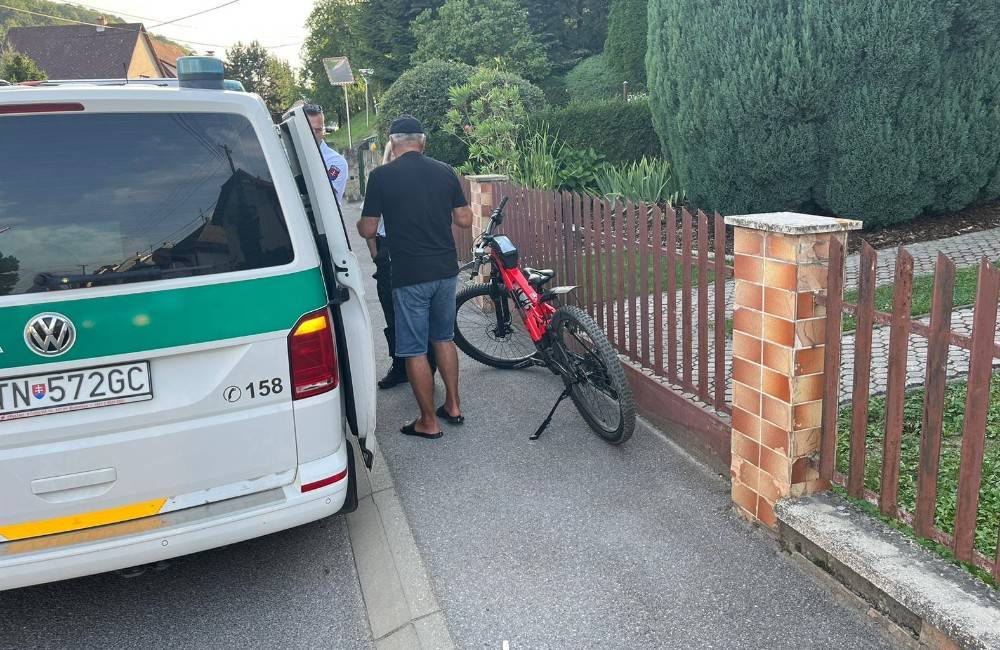 FOTO: Trenčianski a považskobystrickí policajti zistili 15 priestupkov, jeden cyklista jazdil s 2,5 promile
