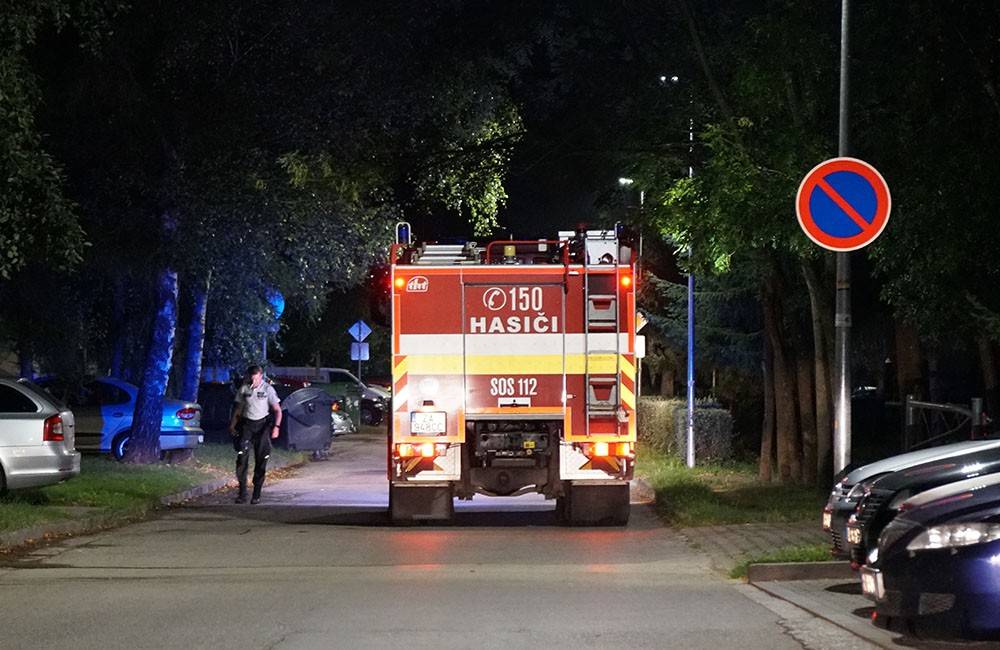 Pri požiari v Čachticiach prišla o život 68-ročná žena, lekár nevylúčil cudzie zavinenie