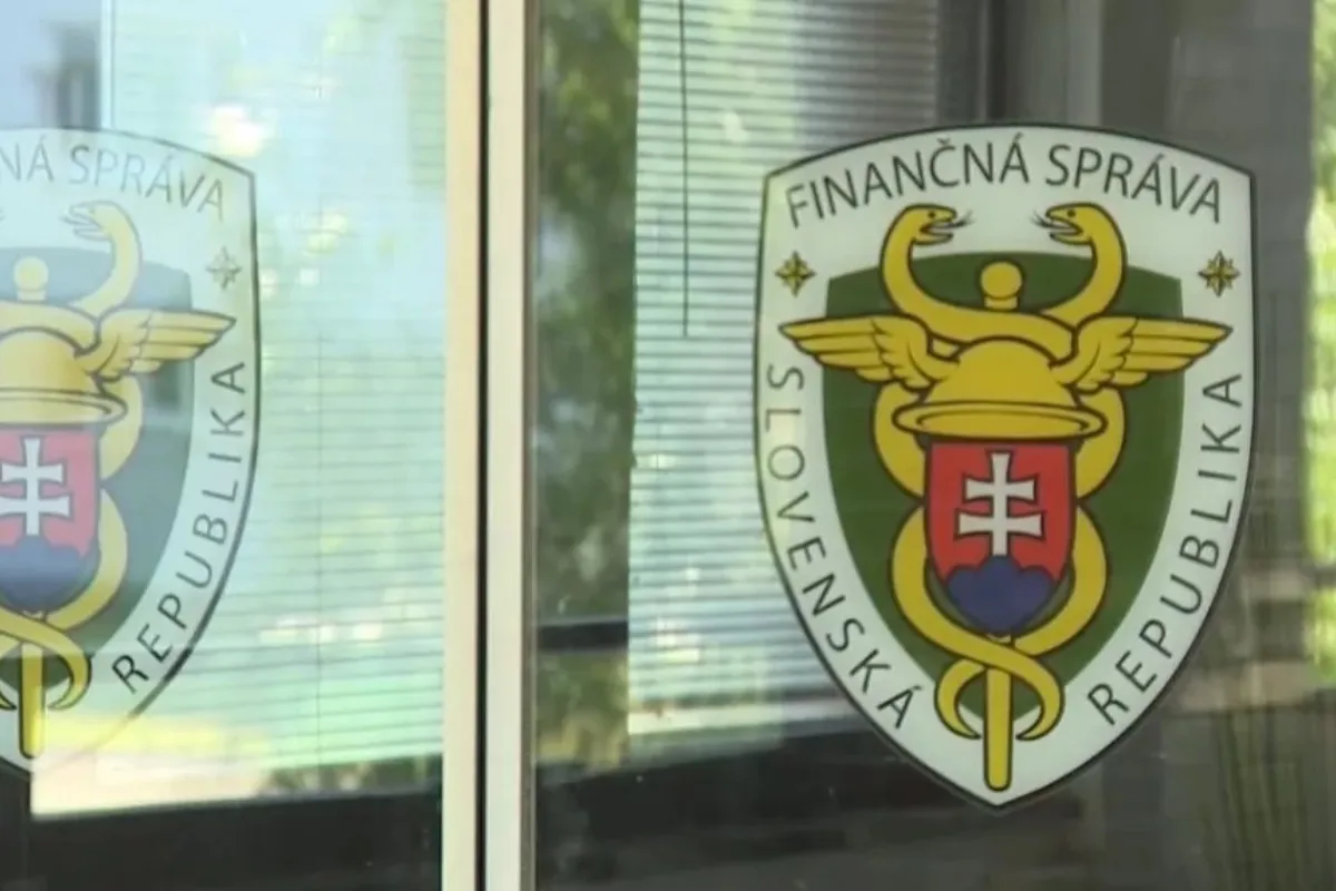 Finančná správa hľadá nového zamestnanca v Prievidzi, ponúka zaujímavý plat aj príplatky, ešte dnes sa môžte prihásiť