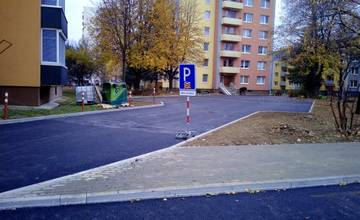 Vo vnútrobloku na ulici Inovecká sa od štvrtku 9. novembra dá zaparkovať, pribudlo 21 miest