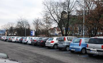 Pozor na zmeny v parkovaní na parkovisku pri Kolibe, ktoré nastanú od pondelka, 15. januára