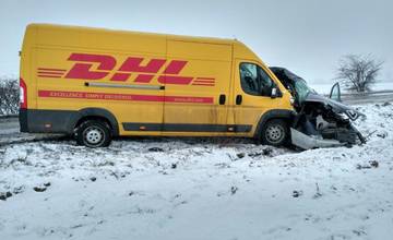 Pri tragickej nehode zahynula mladá 19-ročná vodička, polícia preveruje príčiny nehody