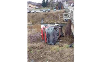 VIDEO: Polícia zverejnila záznam dopravnej nehody na železničnom priecestí v obci Chrenovec-Brusno