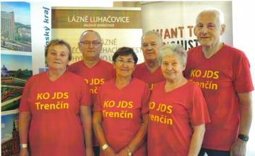 Trenčianski seniori z JDS reprezentovali kraj na 5. ročníku turnaja v petangu s názvom Senior Cup