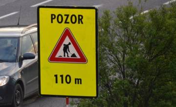 Obcí Beluša, Visolaje a Sverepec sa z dôvodu rozsiahlych opráv vozovky dotýkajú dopravné obmedzenia