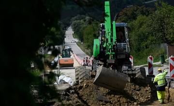 FOTO: Úsek cesty medzi Myjavou a Novým Mestom nad Váhom je v druhej etape rekonštrukcie
