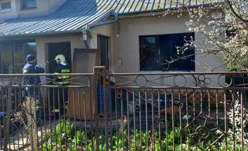 Požiar rodinného domu v Dubnici nad Váhom si vyžiadal dve obete