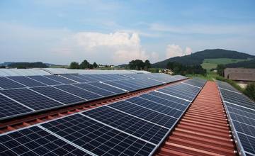 Materské školy v Prievidzi ušetria energiu vďaka novým solárnym panelom