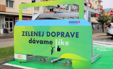 Trenčín vyhral žrebovanie v rámci kampane Do práce na bicykli. Vyberie si cyklostojan či solárne osvetlenie?