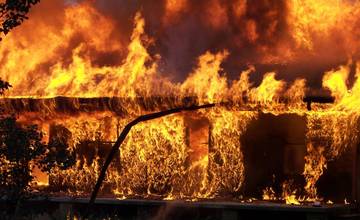 V troch okresoch Trenčianskeho kraja je vyhlásený čas zvýšeného nebezpečenstva vzniku požiarov