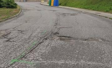 FOTO: V Púchove začne o pár dní výmena asfaltu na niekoľkých uliciach