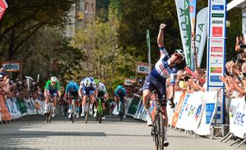 FOTO: Medzinárodné cyklistické preteky Okolo Slovenska boli zakončené v Púchove