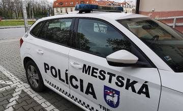 Od 1. októbra 2023 nastane zmena, parkovanie na chodníku sa stane minulosťou