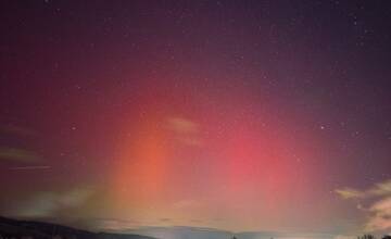 Polárna žiara sa objavila aj na území Trenčianskeho kraja. Taká výrazná nebola desaťročia. 