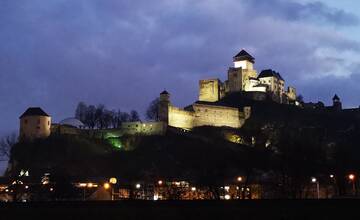 Trenčín bude pre turistov drahší. Pozrite sa, čo schválilo mestské zastupiteľstvo