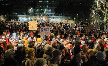 Opozícia organizuje ďalšie protesty. Vo štvrtok prebehnú v troch mestách Trenčianskeho kraja
