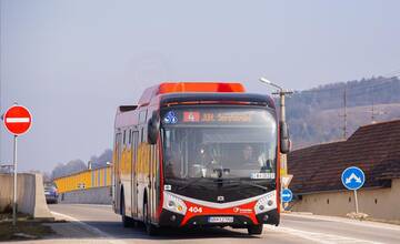 Trenčania zbystrite pozornosť. Autobusová linka číslo 4 mení nástupište