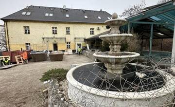 FOTO: Chateau Mignon sa prebúdza. Práce na obnove ikonickej budovy napredujú