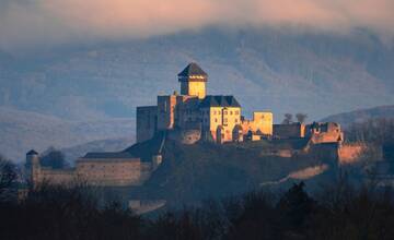 Trenčiansky hrad je otvorený celoročne. Prečo sa oplatí ho navštíviť práve v zimnom období?
