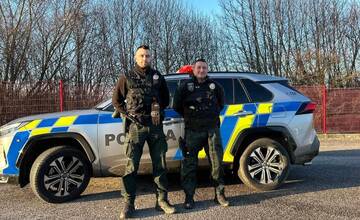 Dramatická záchrana v Prievidzi. Policajti ratovali 11-mesačné bábätko 