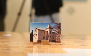 FOTO: Toto musíte vidieť! V Dubnici vystavujú fotografie starých budov aj vzácne dokumenty