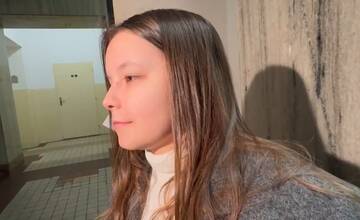 Postrelená kadetka Miška odmieta inštruktorovi odpustiť. Dnes bol súd