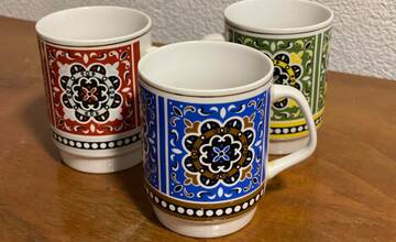 Hľadajú sa retro šálky. Skrývajú sa u vás tieto poklady?