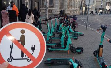 Zazvoní tomuto dopravnému prostriedku v slovenských mestách umieráčik? Petíciu za jeho zákaz podpísali stovky ľudí