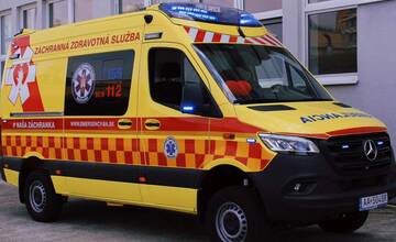 Muž sa v Bojniciach pokúsil zaškrtiť ženu silonom, privolal si záchranku kvôli poranenej ruke