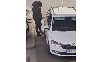 VIDEO: Neznámy muž si pri Prievidzi natankoval auto s ukradnutou ŠPZ, zmizol bez zaplatenia