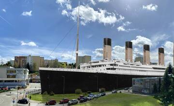 FOTO: Na Myjave zakotvil Titanic. Šancu zažiť atmosféru legendárneho parníku máte ešte týždeň 