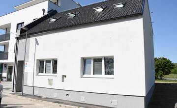 FOTO: V Trenčíne otvorili novú nocľaháreň, investícia sa vyšplhala na 870-tisíc eur