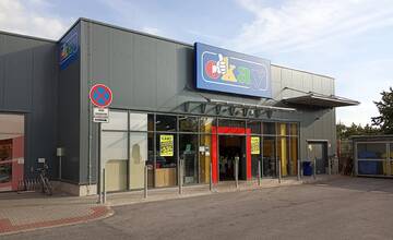 Známy elektroreťazec Okay má finančné problémy. Aktuálne hľadá investora