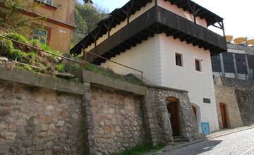 Chcete nahliadnuť do histórie katov? Tradičná prechádzka mestom Trenčín bude o zločinoch a trestoch