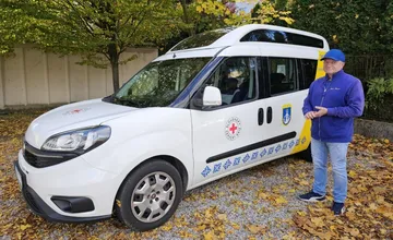 Púchovčania, pozor na dočasné prerušenie služby Sociálny taxík, mesto ponúka alternatívu 