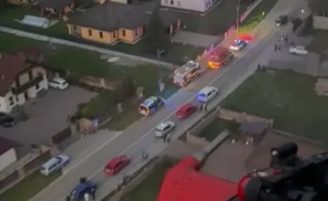 VIDEO: Leteckí záchranári zverejnili zábery zo záchrany cyklistu v okrese Trenčín, po zrážke utrpel zranenia hlavy