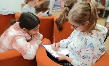 FOTO: Knižnice Trenčianskeho kraja vyhlásili súťaž, deti a mládež majú možnosť stať sa kronikármi vlastného regiónu