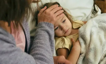 Pozor, respiračné ochorenia v Trenčianskom kraji opäť pribúdajú, najviac choré sú malé deti