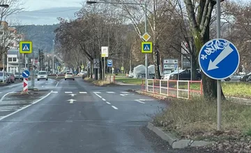 V Prievidzi spustili komplexnú obnovu dopravného značenia, vodiči musia počítať s obmedzeniami