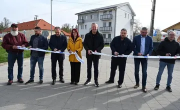 Modernizácia cesty z Teplej do Dežeríc napreduje, časť cez Motešice je skolaudovaná, na ďašiu si vodiči ešte počkajú