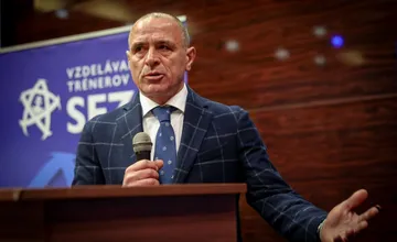 Tréner Calzona končí po 4 rokoch na lavičke slovenske futbalovej reprezentácie, prezradili to Taliani