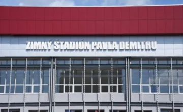 Chystáte sa na zápas Slovensko – Fínsko? Mesto Trenčín upozorňuje na uzáveru parkoviska aj posilnené autobusové linky