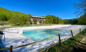 VIDEO: Trenčania sú nadšení, prírodné kúpalisko v Opatovej sa opäť prebúdza k životu