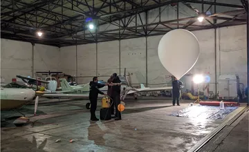 Vedci zo Slovenska sa podieľali na svetovom unikáte. Meteor zachytili zo stratosféry ako prví na svete
