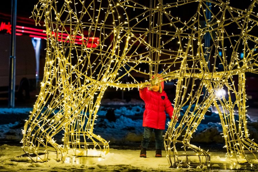 Vianočné svetielka v Trenčíne tento rok oživili mesto inak, pozrite sa ako vyzerá vianočná atmosféra, foto 2