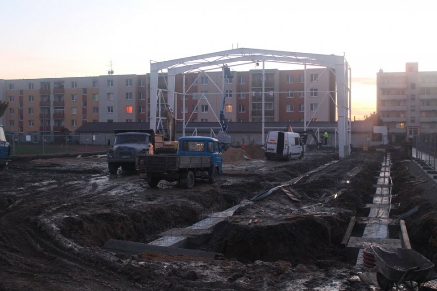 Výstavba telocvične pri Športovom gymnáziu v Trenčíne by mala byť hotová už v júni tohto roka, foto 5