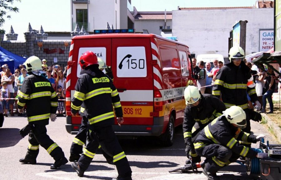 V Bánovciach nad Bebravou sa konal už 7. ročník hasičskej súťaže s názvom Železný hasič, foto 5