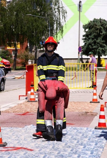 V Bánovciach nad Bebravou sa konal už 7. ročník hasičskej súťaže s názvom Železný hasič, foto 10